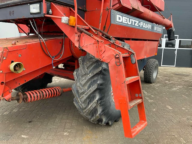 1985 deutz-fahr m 1322 maaidorser - afbeelding 9 van  41