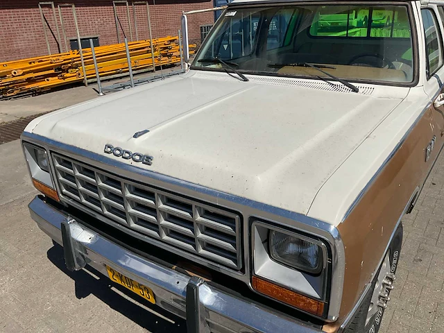 1985 dodge ram 500 personenauto - afbeelding 10 van  35