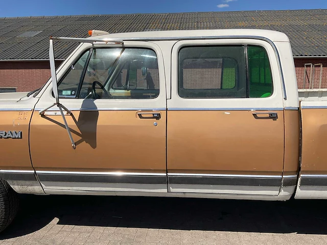 1985 dodge ram 500 personenauto - afbeelding 13 van  35