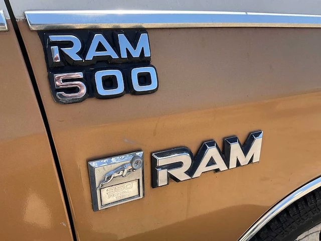 1985 dodge ram 500 personenauto - afbeelding 20 van  35