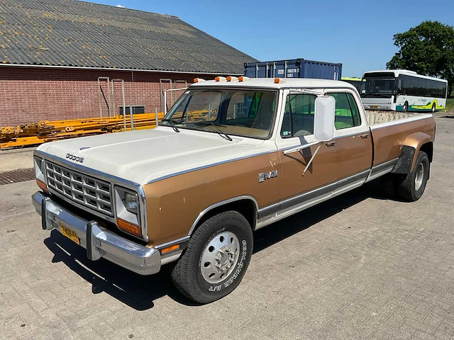 1985 dodge ram 500 personenauto - afbeelding 2 van  35