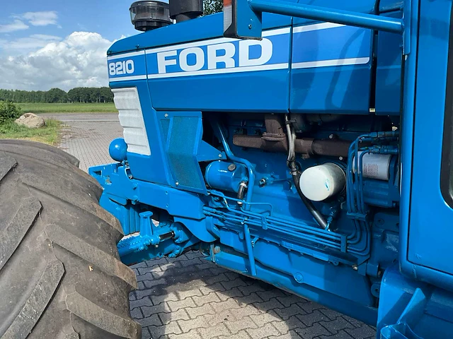 1985 ford 8210 vierwielaangedreven landbouwtractor - afbeelding 6 van  39