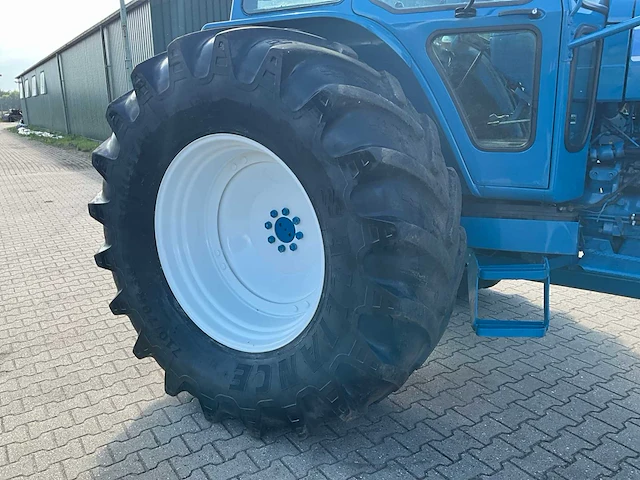 1985 ford 8210 vierwielaangedreven landbouwtractor - afbeelding 13 van  39