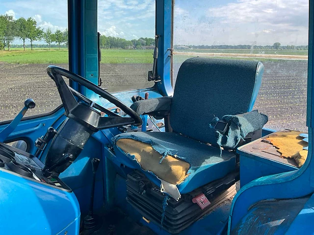 1985 ford 8210 vierwielaangedreven landbouwtractor - afbeelding 21 van  39
