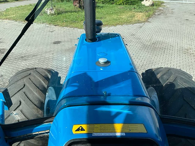 1985 ford 8210 vierwielaangedreven landbouwtractor - afbeelding 27 van  39