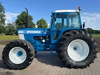 1985 ford 8210 vierwielaangedreven landbouwtractor - afbeelding 35 van  39