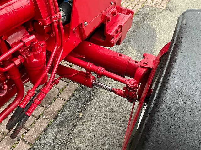 1985 international 745xl ergo-s tweewielaangedreven landbouwtractor - afbeelding 7 van  40