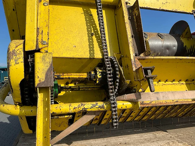 1985 john deere 5820 hakselaar - afbeelding 38 van  58