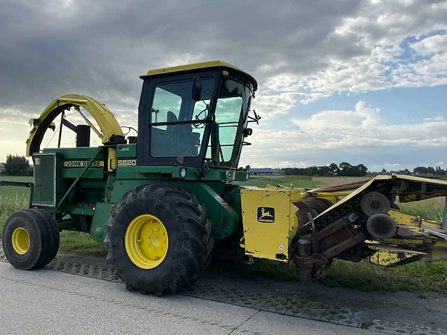 1985 john deere 5820 hakselaar - afbeelding 45 van  58