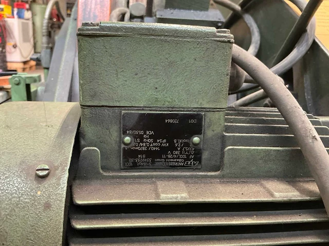 1985 kasto psb 280u beugelzaagmachine - afbeelding 6 van  18