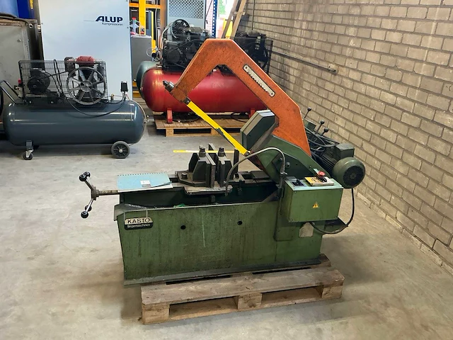 1985 kasto psb 280u beugelzaagmachine - afbeelding 12 van  18