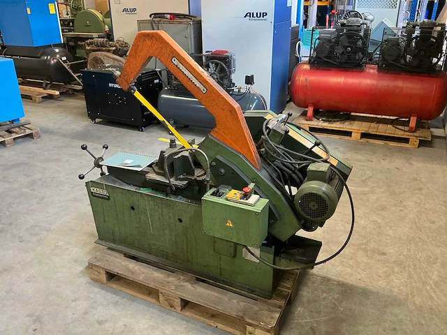 1985 kasto psb 280u beugelzaagmachine - afbeelding 13 van  18