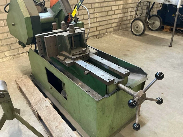1985 kasto psb 280u beugelzaagmachine - afbeelding 15 van  18