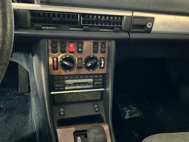 1985 mercedes-benz 380se personenauto - afbeelding 7 van  24