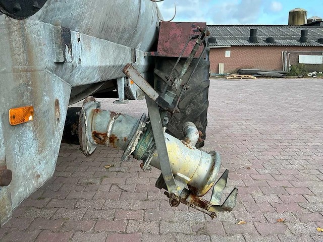 1985 mesttank - afbeelding 2 van  22