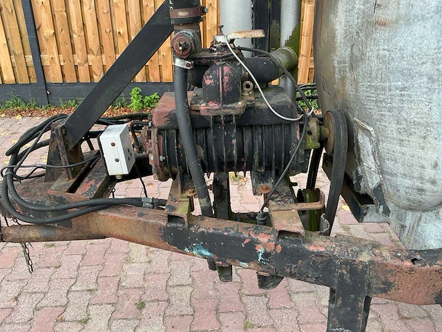 1985 mesttank - afbeelding 13 van  22