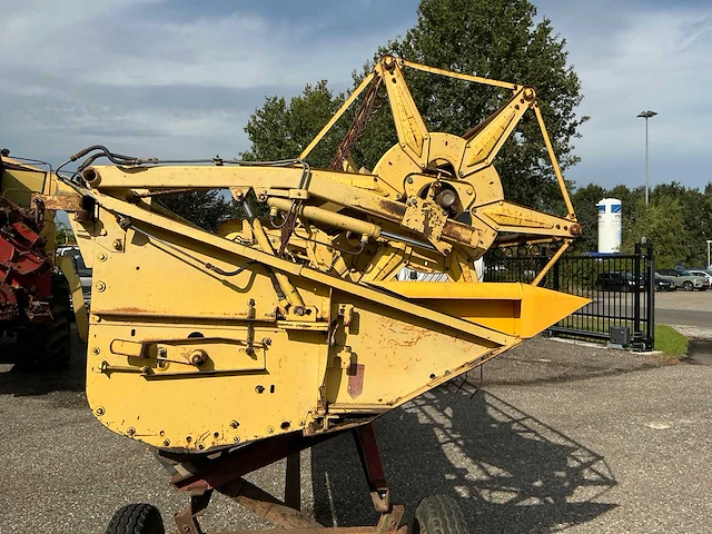 1985 new holland tf44 combain - afbeelding 55 van  72