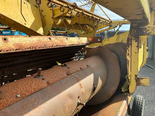 1985 new holland tf44 combain - afbeelding 64 van  72