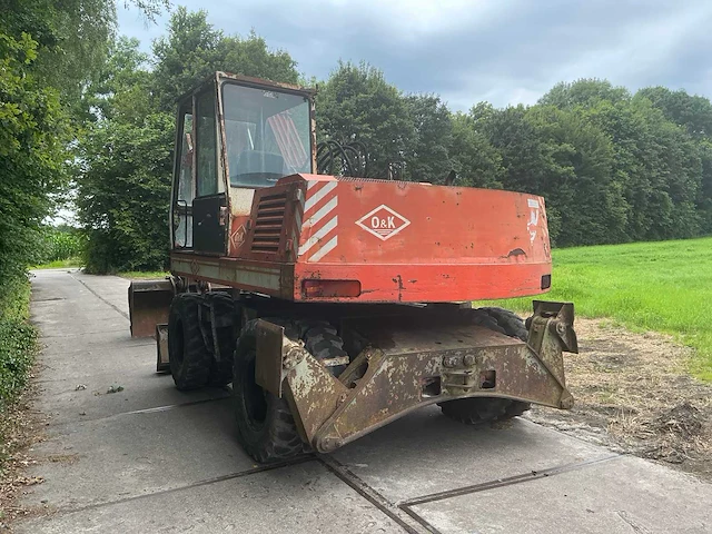 1985 o & k mh4ga2 banden graafmachine - afbeelding 45 van  45