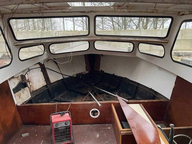1985 patrouilleboot - afbeelding 26 van  45