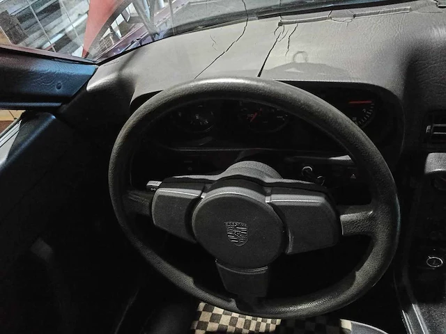 1985 porsche 924 - oldtimer - afbeelding 30 van  41