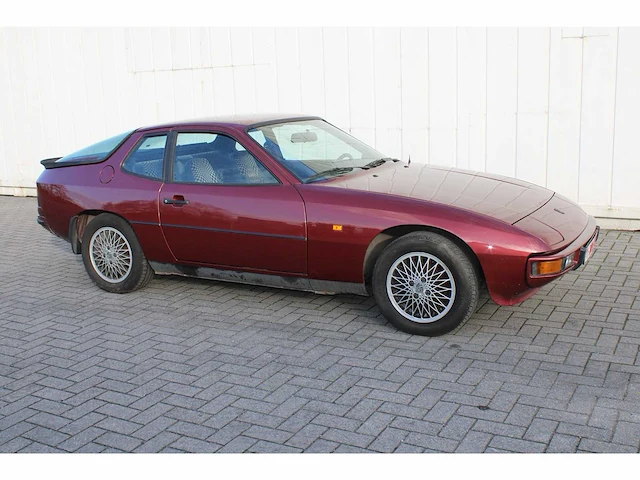 1985 porsche 924 - oldtimer - afbeelding 34 van  41