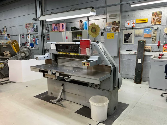 1985 schneider senator 115 pc2 quillotineschaar / snijmachine - afbeelding 1 van  21