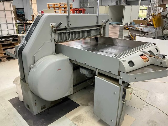 1985 schneider senator 115 pc2 quillotineschaar / snijmachine - afbeelding 19 van  21