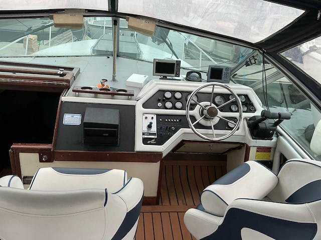 1985 sea ray 270 sundancer speedboot - afbeelding 9 van  35
