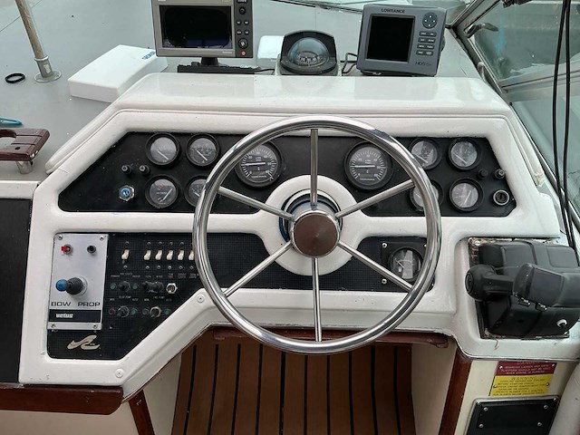 1985 sea ray 270 sundancer speedboot - afbeelding 10 van  35