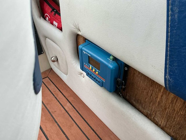 1985 sea ray 270 sundancer speedboot - afbeelding 13 van  35