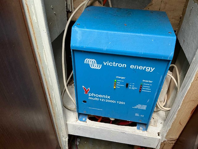 1985 sea ray 270 sundancer speedboot - afbeelding 25 van  35