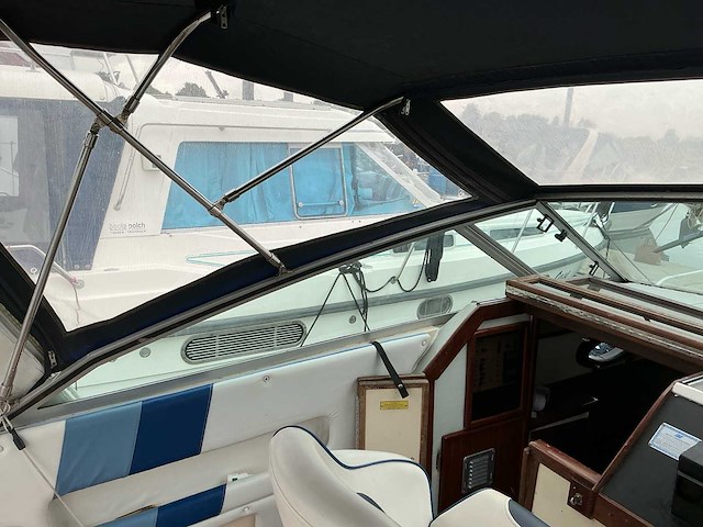 1985 sea ray 270 sundancer speedboot - afbeelding 26 van  35