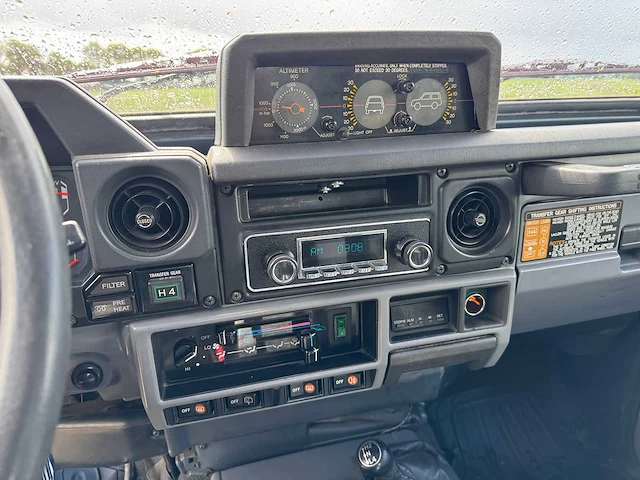 1985 toyota landcruiser. h.duty 2.4 lx frp oldtimer - afbeelding 9 van  27