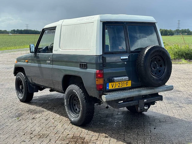 1985 toyota landcruiser. h.duty 2.4 lx frp oldtimer - afbeelding 21 van  27