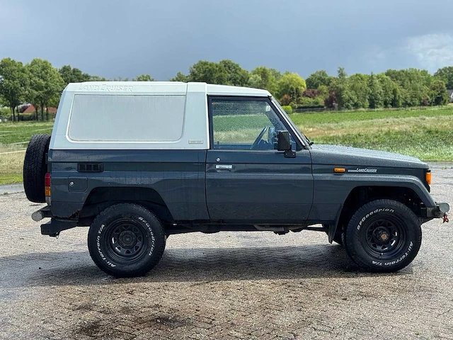 1985 toyota landcruiser. h.duty 2.4 lx frp oldtimer - afbeelding 24 van  27