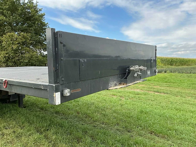 1985 trouillet sbt221 dieplader - afbeelding 18 van  32