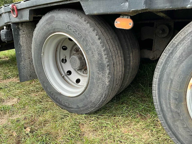 1985 trouillet sbt221 dieplader - afbeelding 21 van  32