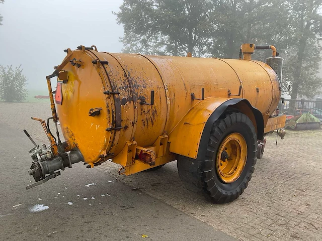 1985 veenhuis 856 mesttank - afbeelding 3 van  9
