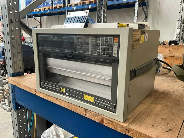 1985 yokogawa 3081-21 hybrid recorder - afbeelding 1 van  7