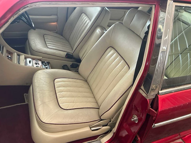1986 bentley eight personenauto - afbeelding 14 van  39