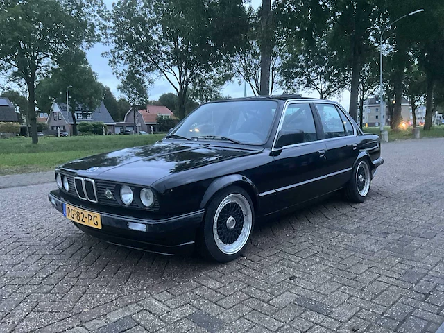 1986 bmw 3-serie e30 325i oldtimer - afbeelding 10 van  17