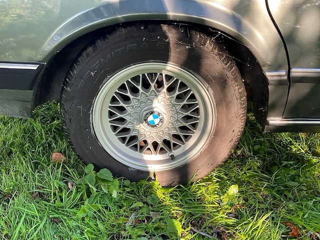 1986 bmw 7-serie 735i personenauto, 91-nkf-7 - afbeelding 9 van  37