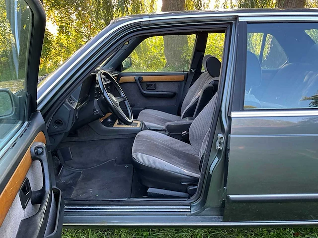 1986 bmw 7-serie 735i personenauto, 91-nkf-7 - afbeelding 10 van  37
