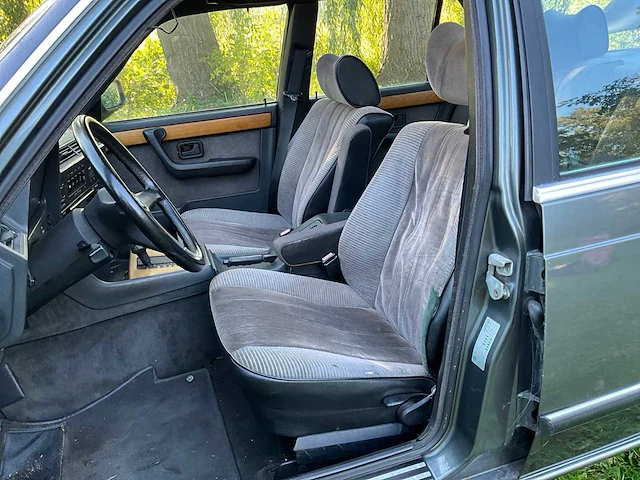 1986 bmw 7-serie 735i personenauto, 91-nkf-7 - afbeelding 13 van  37