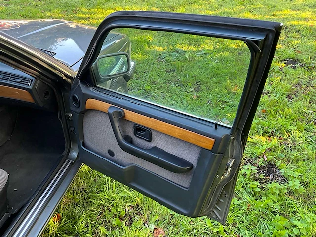 1986 bmw 7-serie 735i personenauto, 91-nkf-7 - afbeelding 24 van  37