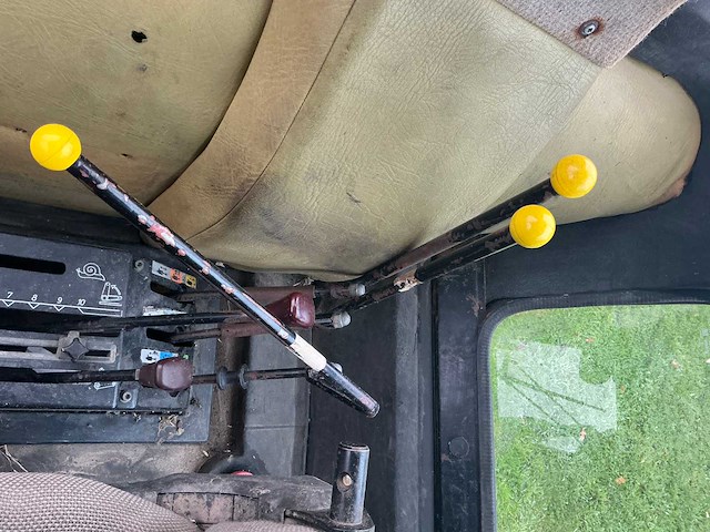 1986 case 1455 xl vierwielaangedreven landbouwtractor - afbeelding 9 van  51