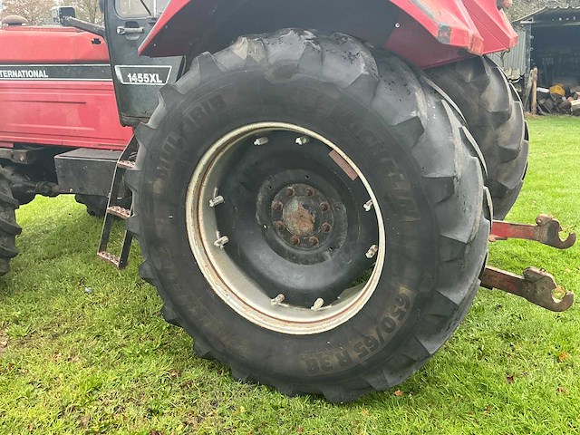 1986 case 1455 xl vierwielaangedreven landbouwtractor - afbeelding 32 van  51