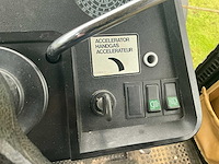 1986 case international 1056 axl vierwielaangedreven landbouwtractor - afbeelding 16 van  55