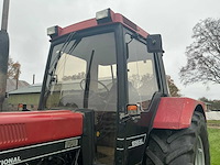 1986 case international 1056 axl vierwielaangedreven landbouwtractor - afbeelding 27 van  55